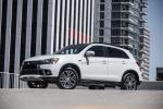 Mitsubishi Outlander Sport SEL 2017 года